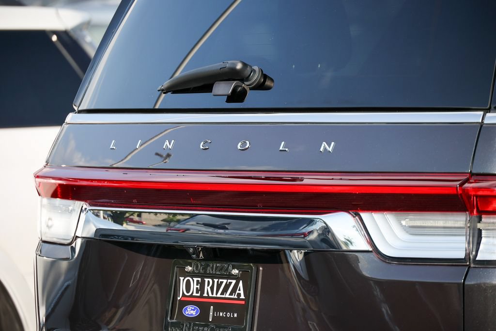 Used 2024 Lincoln Navigator Reserve AWD/4WD image 42