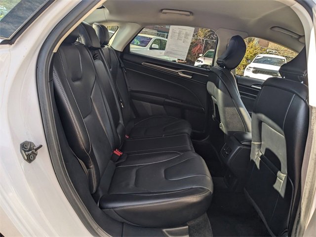 Used 2017 Ford Fusion Titanium image 27