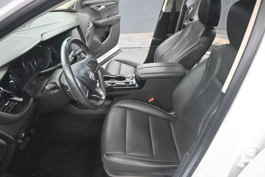 Used 2021 Buick Envision Essence w/ Sport Touring Package AWD/4WD image 9