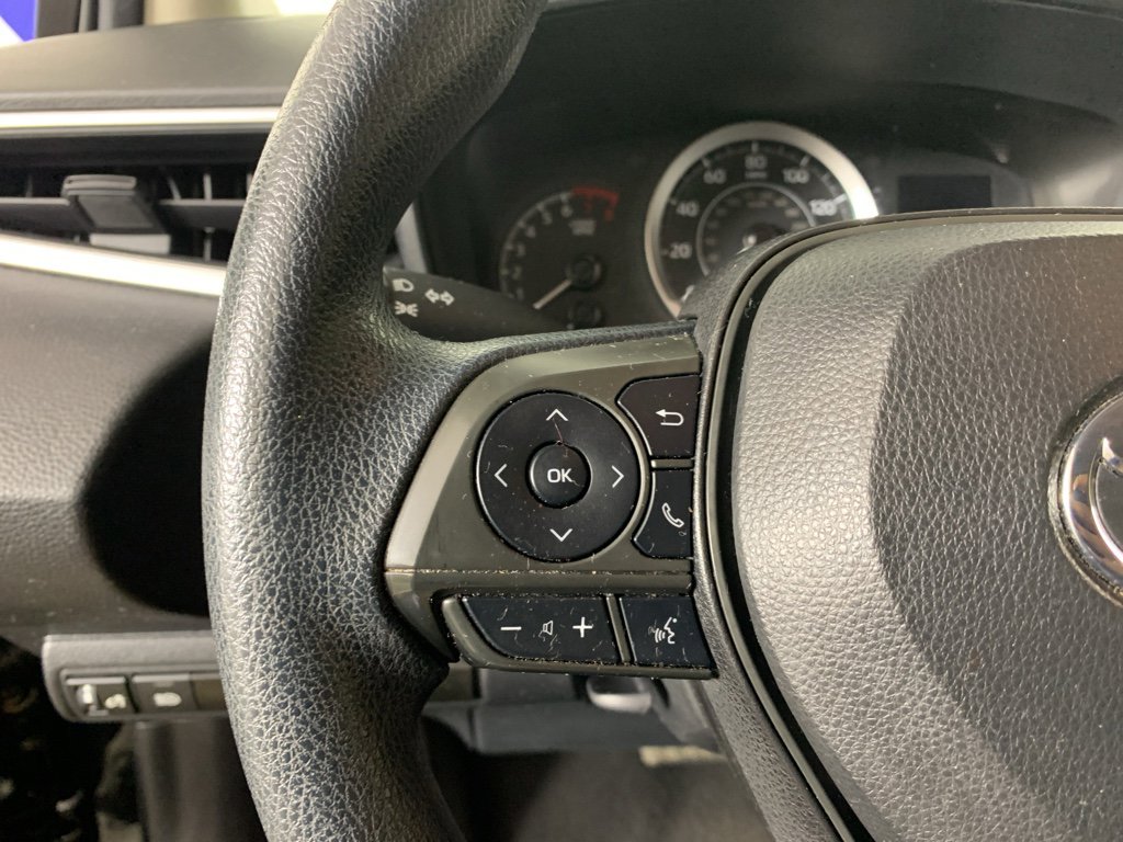 Used 2022 Toyota Corolla LE image 19