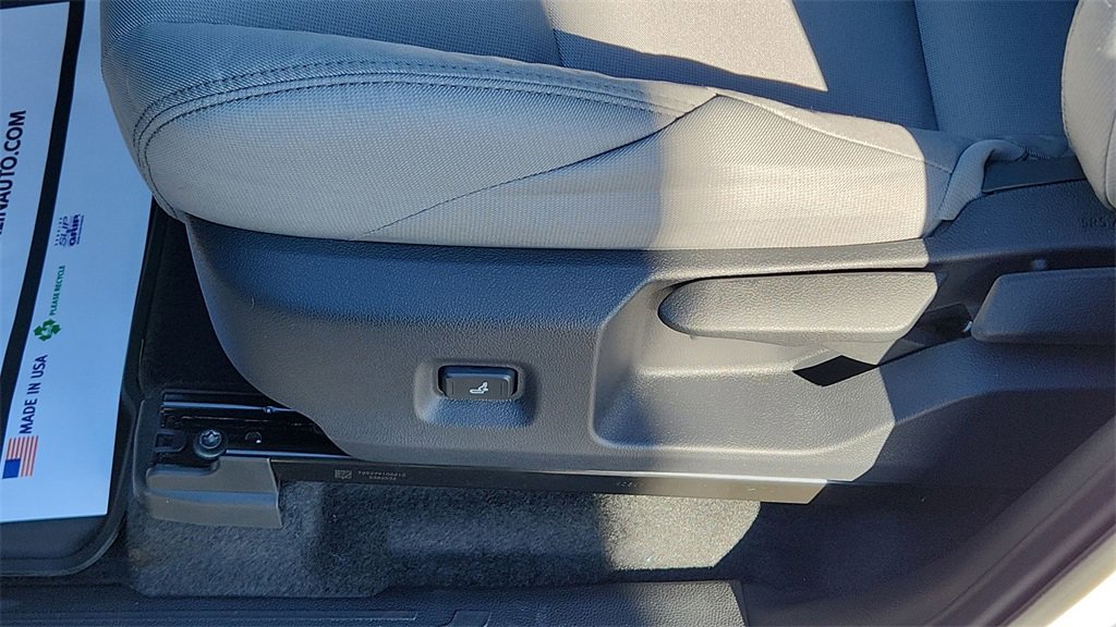 New 2026 Toyota Tacoma SR5 image 16