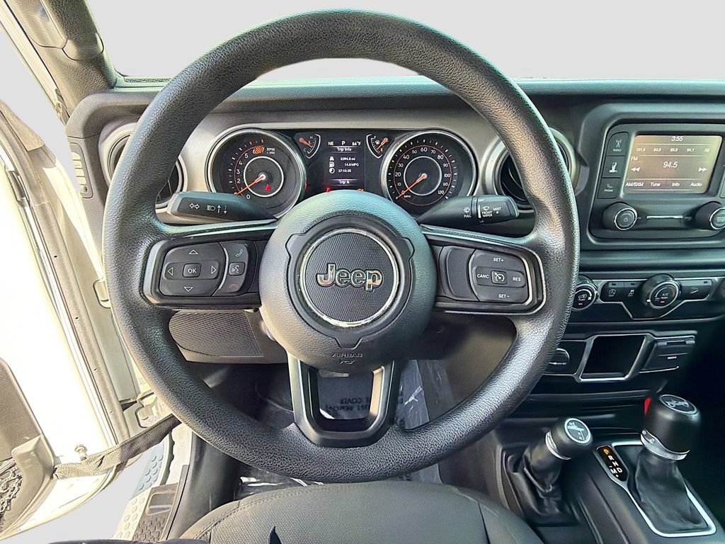 Used 2020 Jeep Wrangler Unlimited Sport AWD/4WD image 36