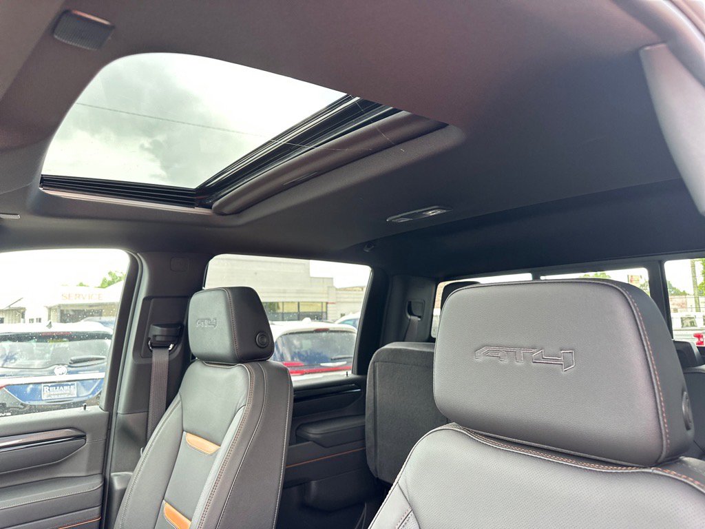 New 2025 GMC Sierra 2500 AT4 w/ AT4 Premium Plus Package image 19