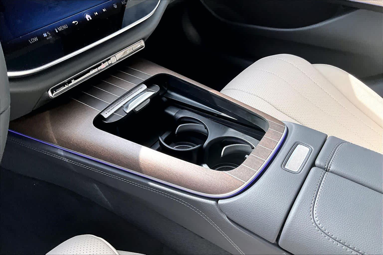 New 2026 Mercedes-Benz E 450 4MATIC Sedan image 10