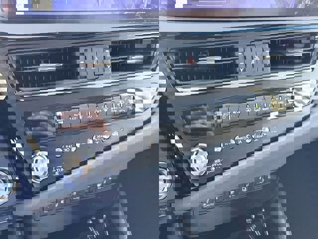 New 2025 Lexus ES 350 w/ Premium Package image 19