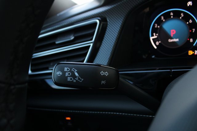 New 2026 Volkswagen Atlas Cross Sport SEL R-Line image 8