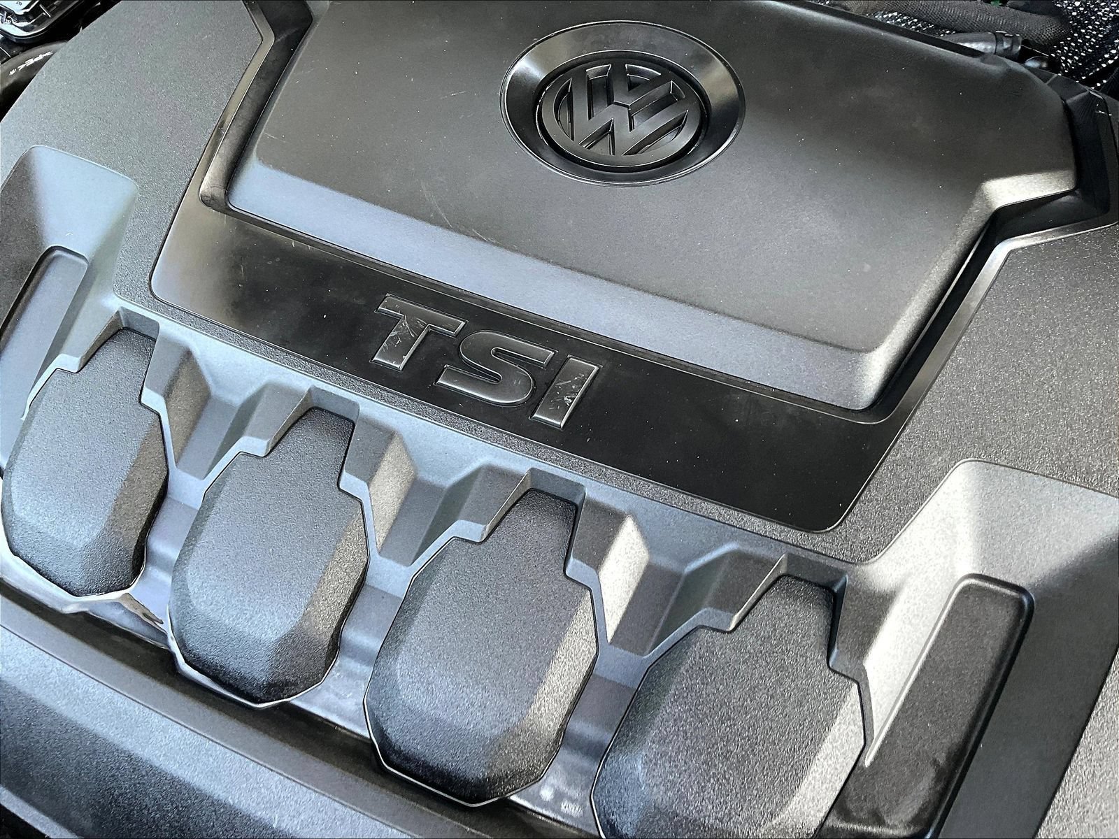 Used 2022 Volkswagen Tiguan S w/ IQ.Drive Package FWD image 31