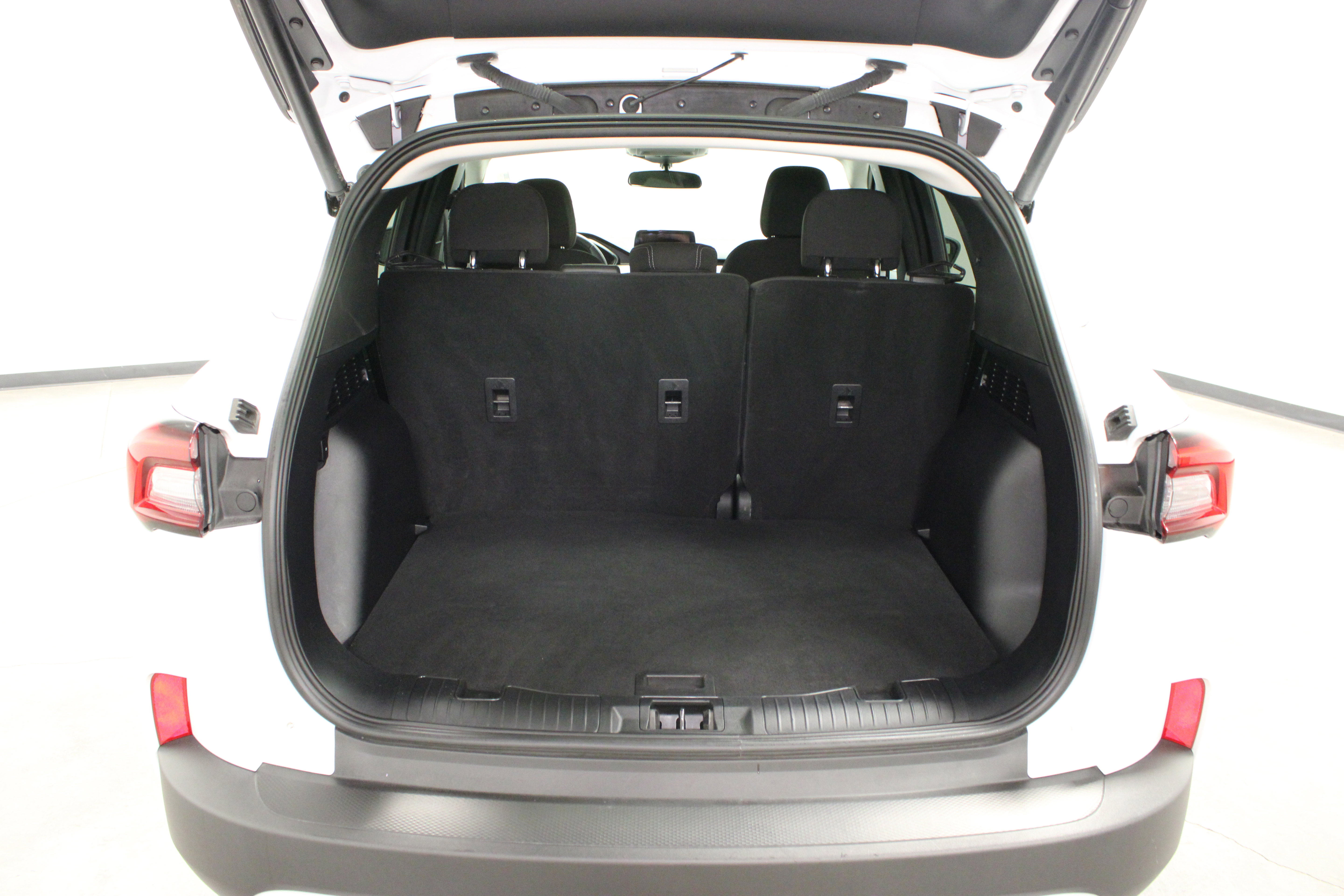 Used 2024 Ford Escape Active FWD image 12