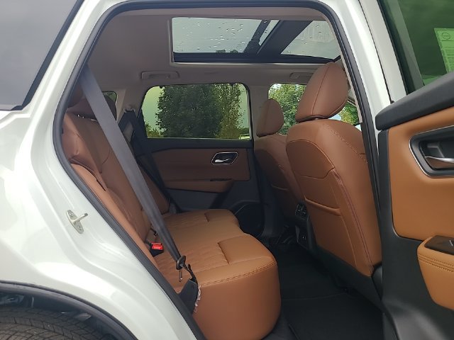 New 2026 Nissan Rogue Platinum AWD/4WD image 29