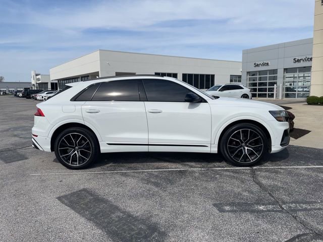Used 2021 Audi SQ8 Prestige w/ Prestige Package image 2