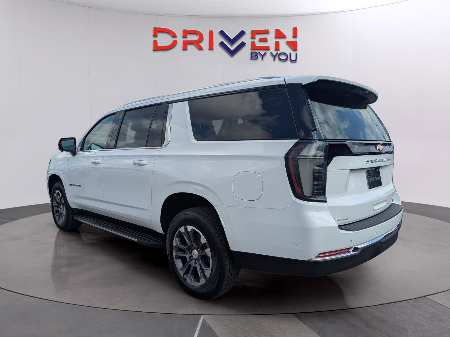 New 2026 Chevrolet Suburban LT w/ Comfort Package RWD image 3