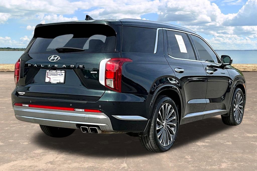 Used 2023 Hyundai Palisade Calligraphy w/ Cargo Package image 8