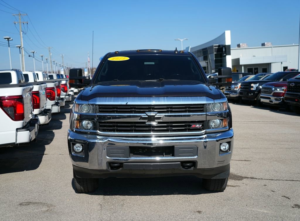 Used 2015 Chevrolet Silverado 2500 LT w/ LT Convenience Package image 2