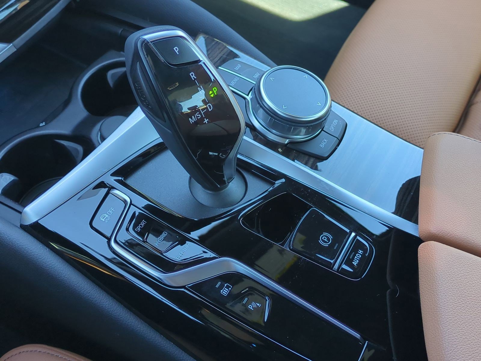 Certified 2023 BMW 530e xDrive 530e xDrive w/ Premium Package image 26