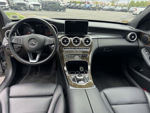 Used 2018 Mercedes-Benz C 300 4MATIC Sedan image 7