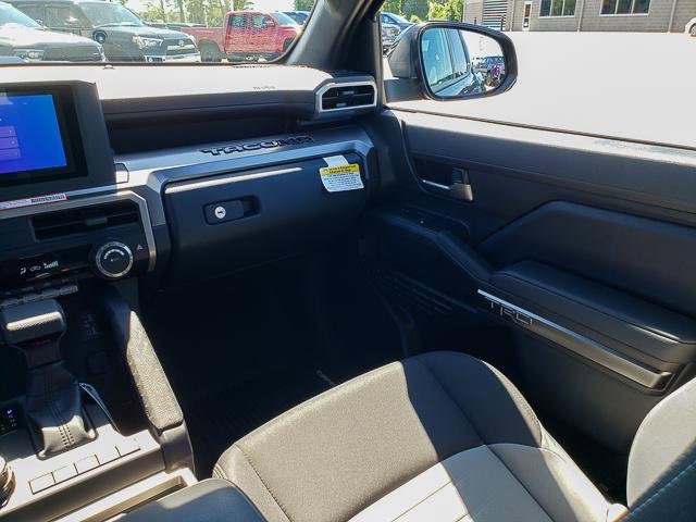 New 2025 Toyota Tacoma TRD Sport image 17