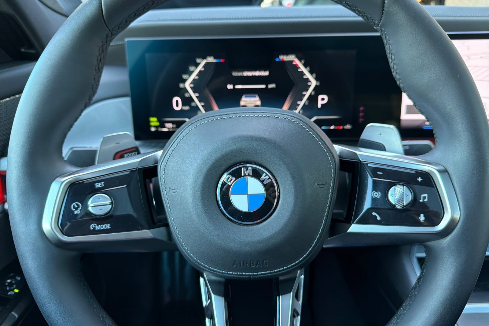 Certified 2023 BMW 740i image 30