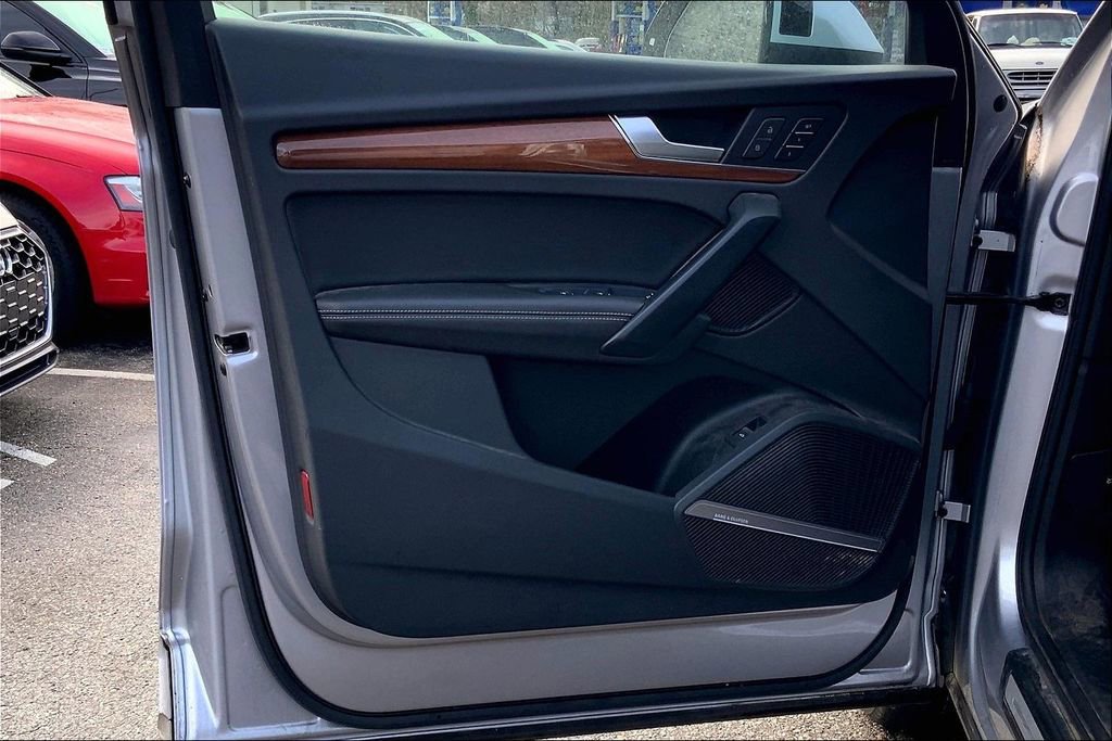 Certified 2023 Audi Q5 2.0T Premium Plus w/ Premium Plus Package image 10