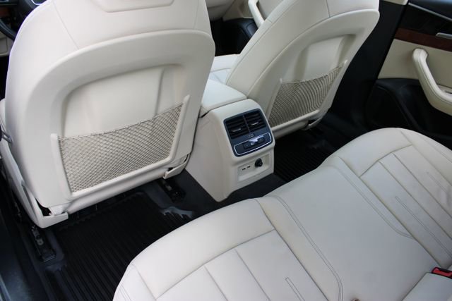 Used 2021 Audi A4 2.0T Premium Plus image 10