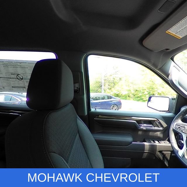 Used 2023 Chevrolet Silverado 1500 RST AWD/4WD image 39