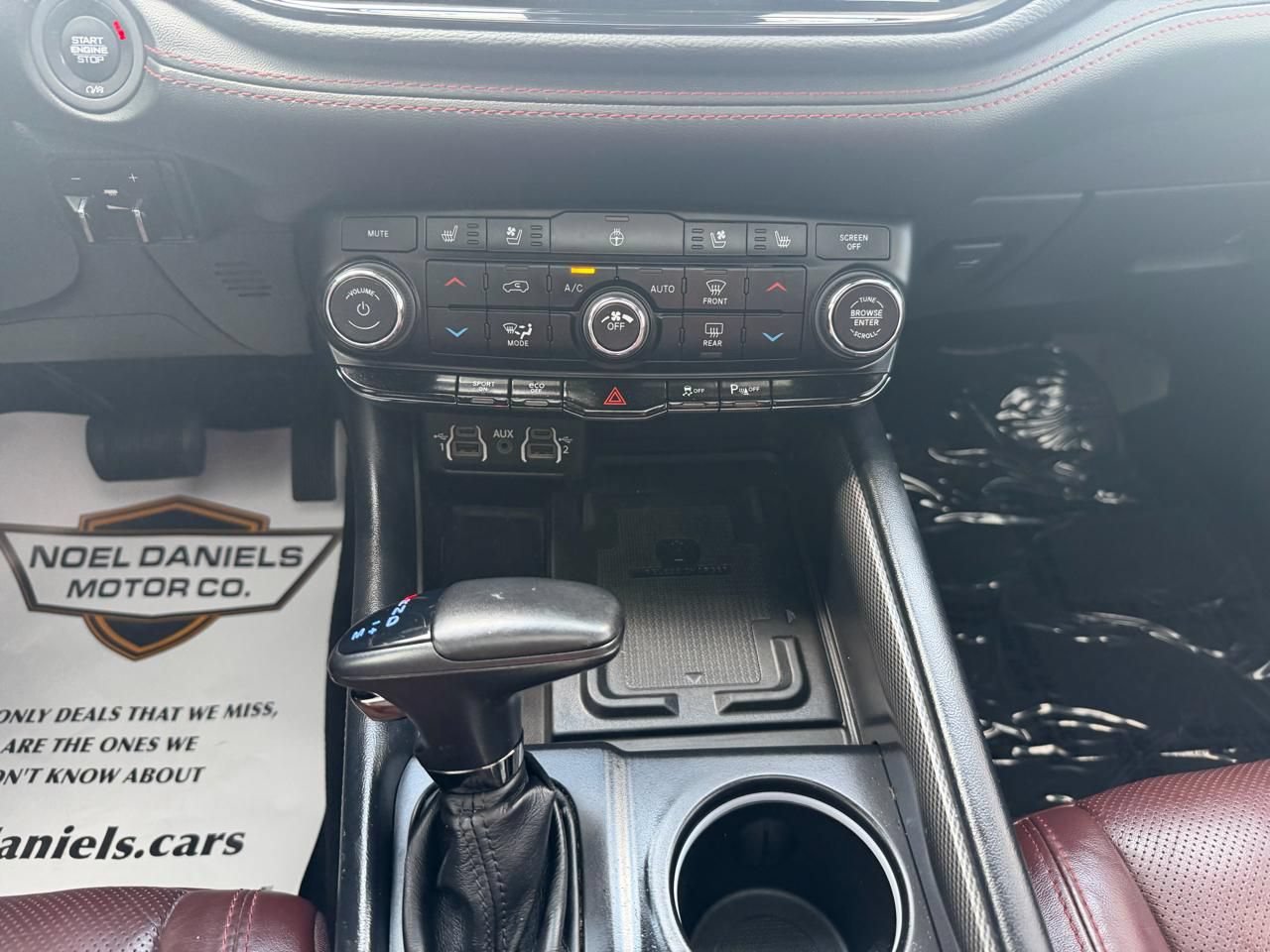 Used 2023 Dodge Durango R/T RWD image 23