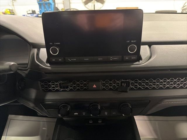 Certified 2024 Honda Accord LX image 19