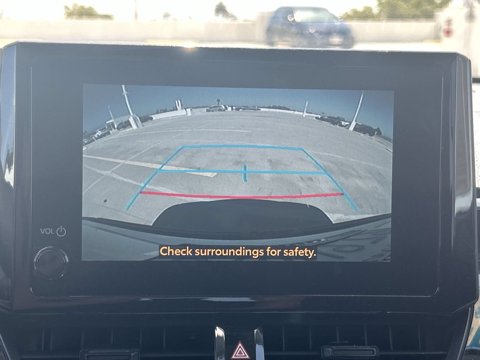 Used 2025 Toyota Corolla Cross LE FWD image 24