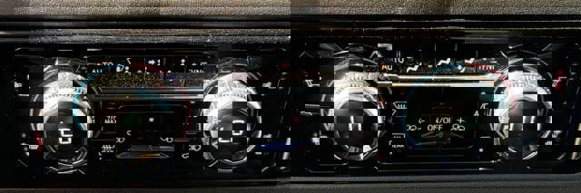 New 2025 GMC Sierra 2500 SLE image 26