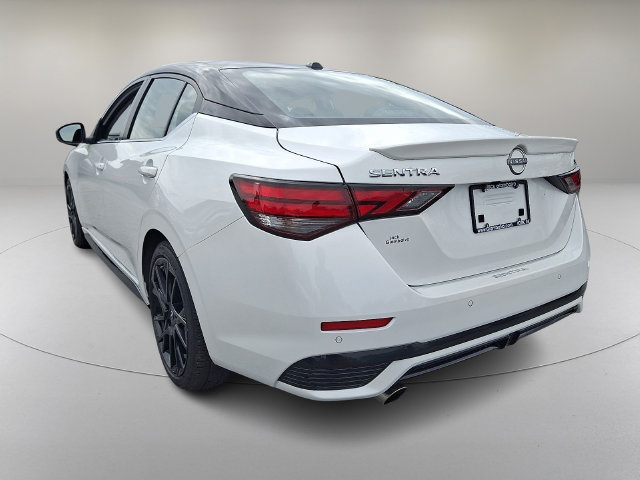 Used 2025 Nissan Sentra SR FWD image 4