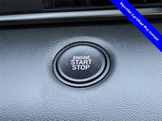 Certified 2025 Hyundai Elantra Sport image 25
