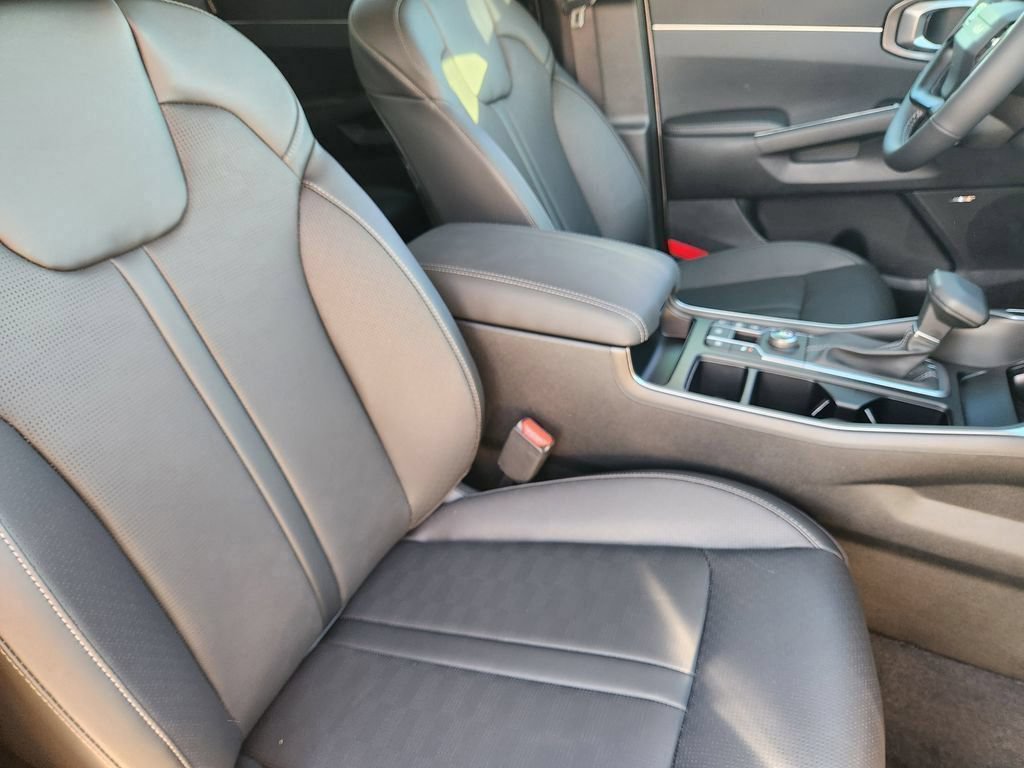 New 2026 Kia Sorento EX w/ EX Premium Package FWD image 10