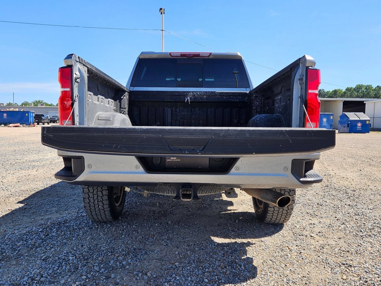 Used 2024 Chevrolet Silverado 3500 High Country w/ High Country Premium Package AWD/4WD image 4