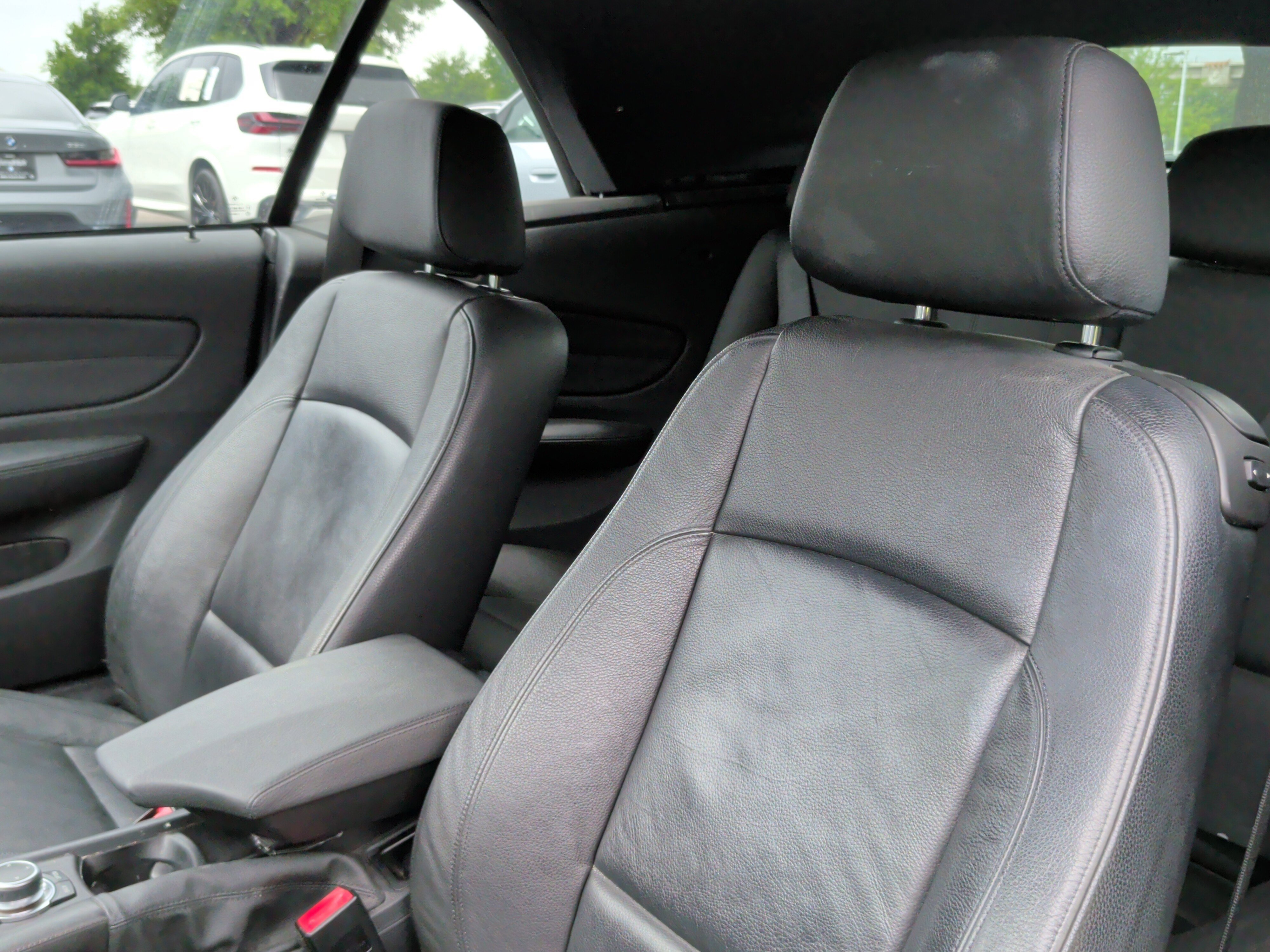 Used 2011 BMW 128i Convertible RWD image 24