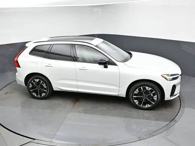 New 2026 Volvo XC60 B5 Plus w/ Protection Package Premier image 47