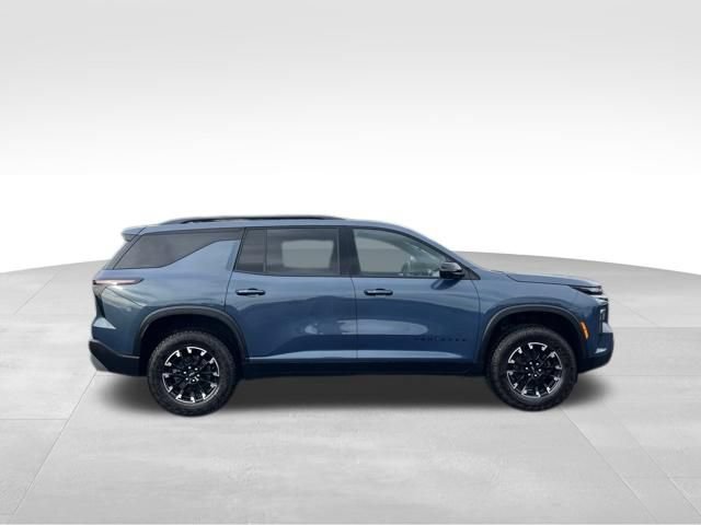 Used 2024 Chevrolet Traverse Z71 w/ LPO, Floor Liner Package AWD/4WD image 6