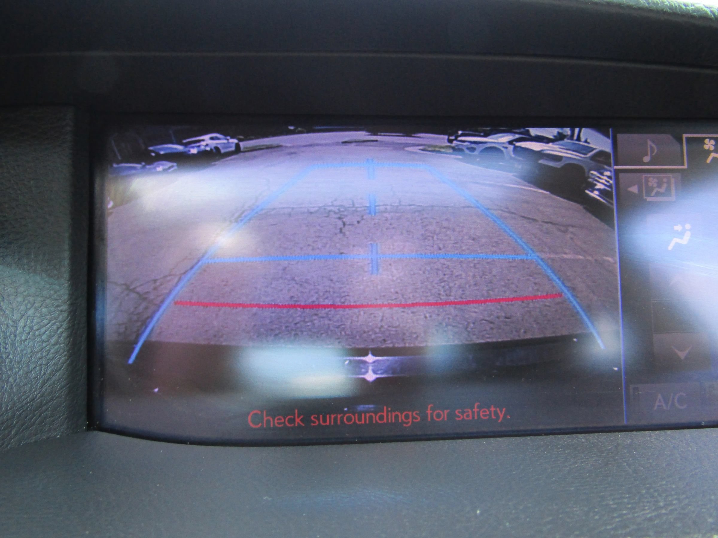 Used 2013 Lexus LS 460 AWD w/ Comfort Pkg image 30