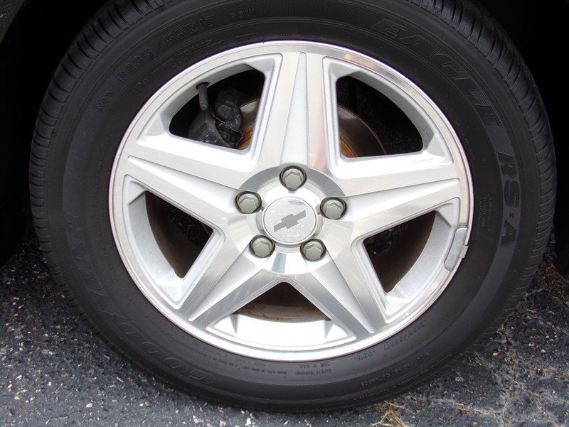 Used 2004 Chevrolet Impala SS w/ Preferred Equipment Group FWD image 19