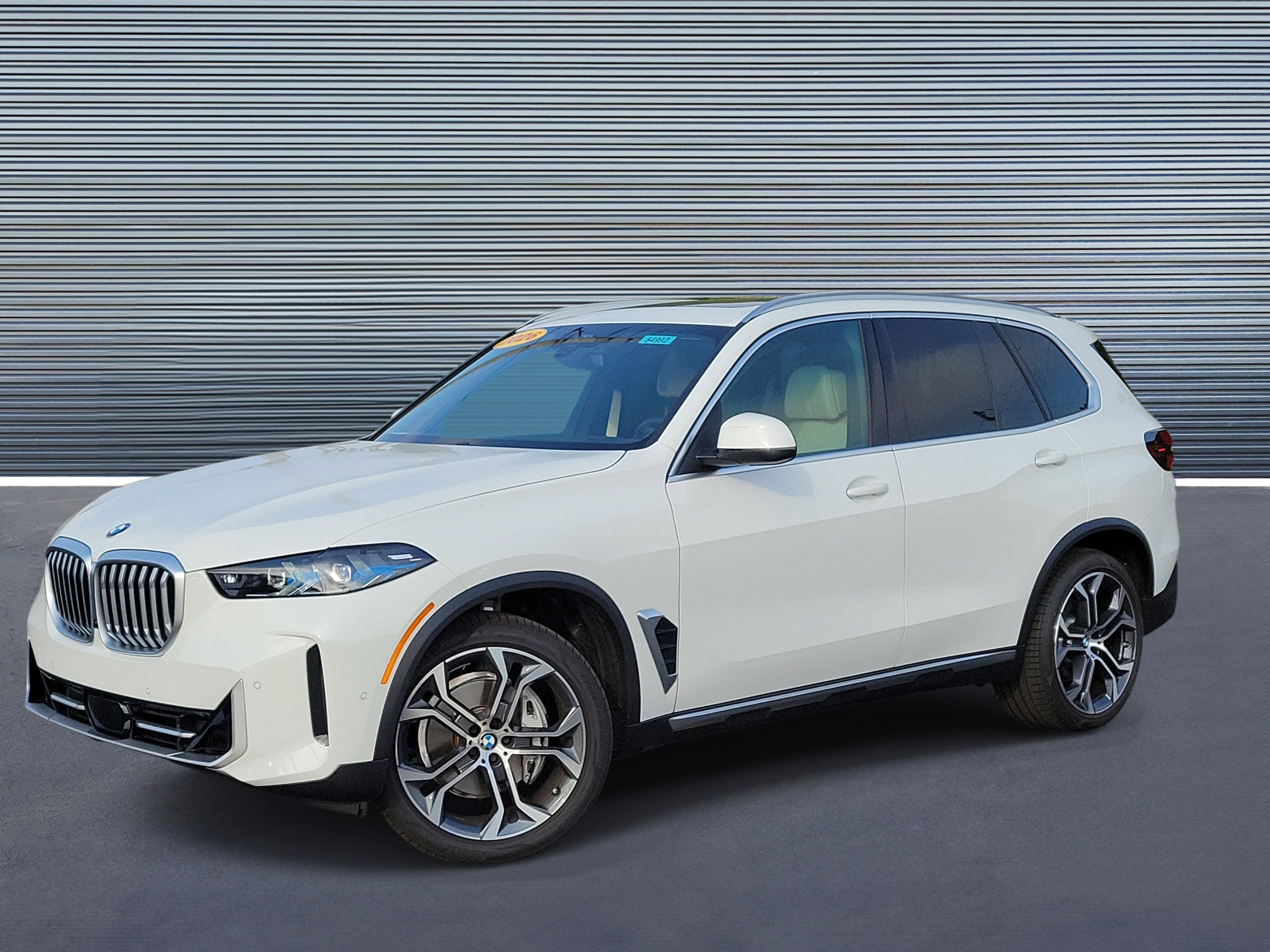 New 2026 BMW X5 sDrive40i w/ Climate Comfort Package