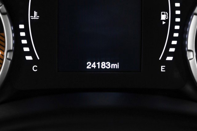 Used 2019 Jeep Renegade Latitude w/ Popular Equipment Group image 20