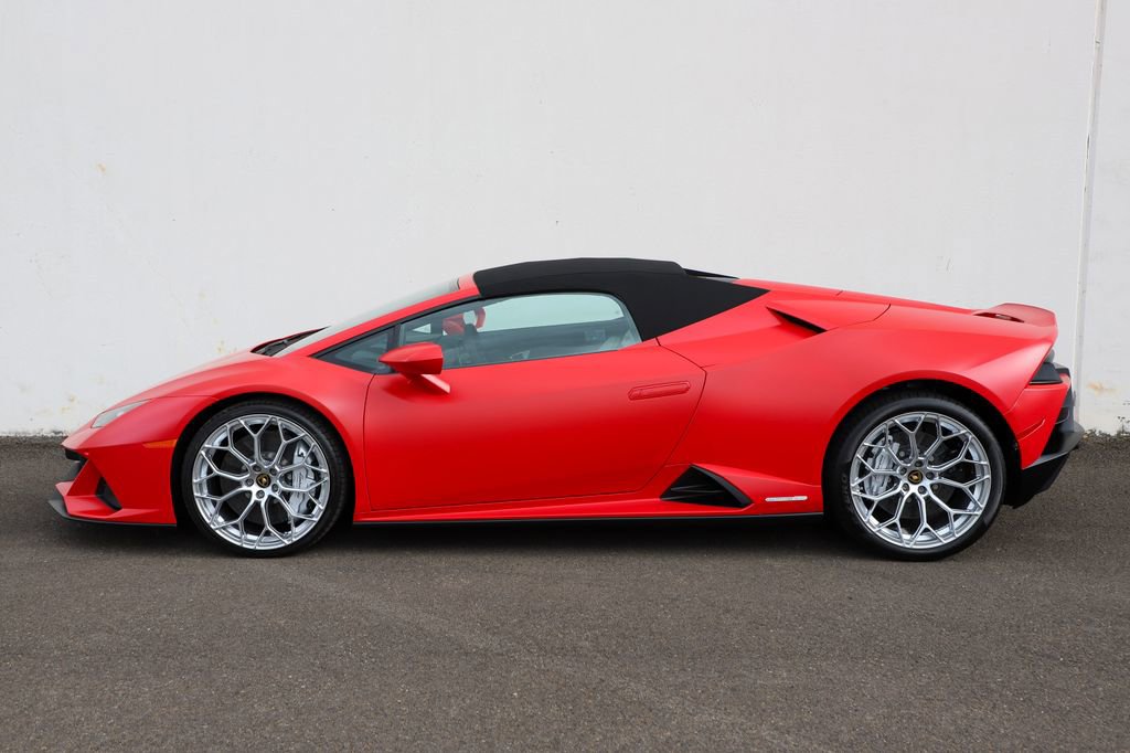 Used 2024 Lamborghini Huracan EVO AWD/4WD image 46