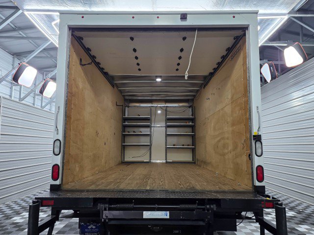 Used 2021 Ford E-450 and Econoline 450 Super Duty w/ Power Windows & Locks Group RWD image 10