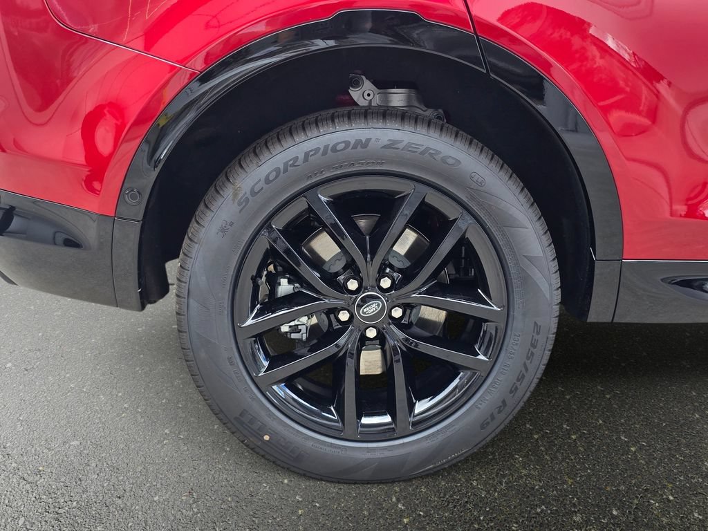 New 2026 Land Rover Discovery Sport Landmark AWD/4WD image 33