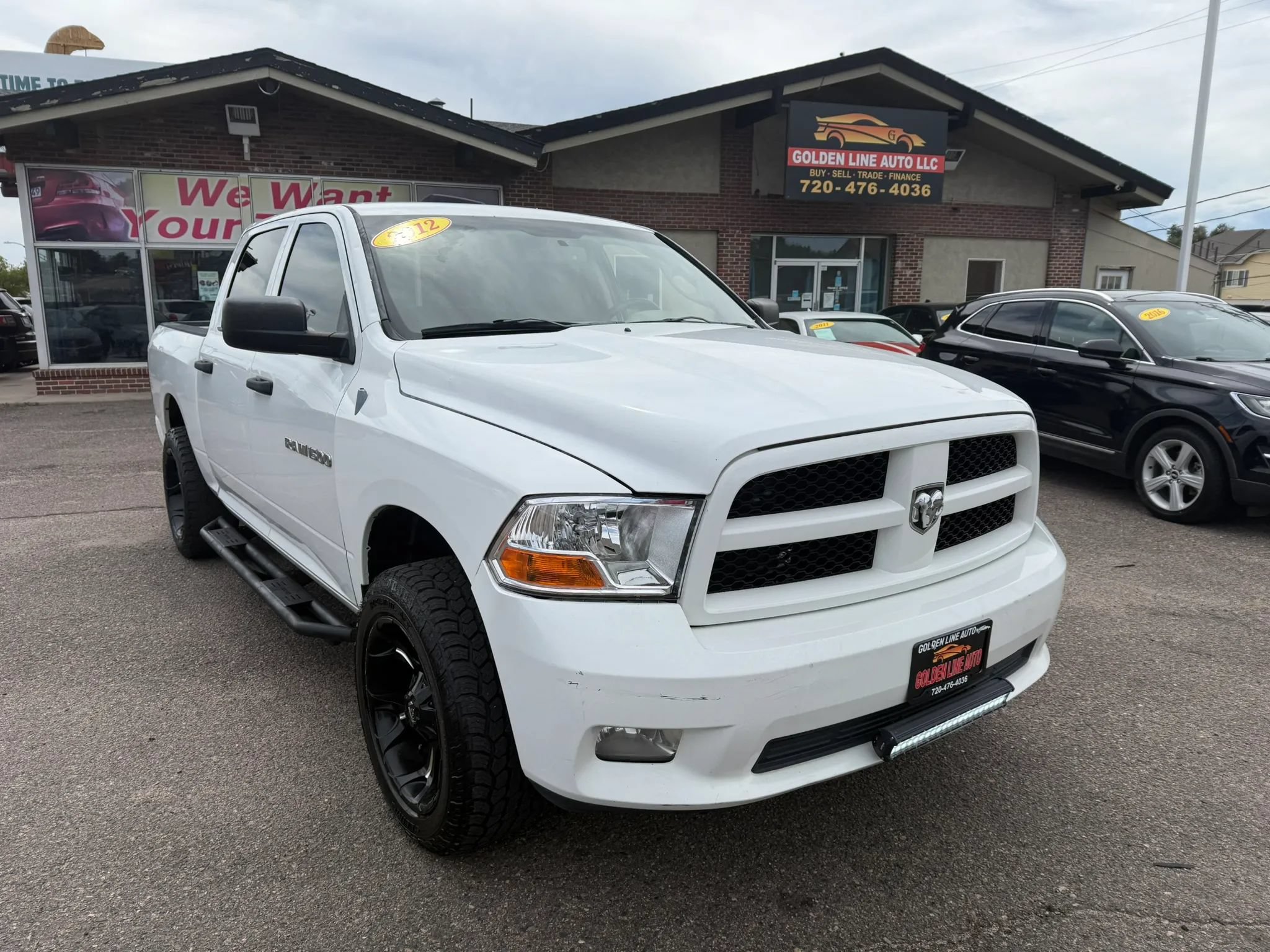 Used 2012 RAM 1500 ST AWD/4WD image 2