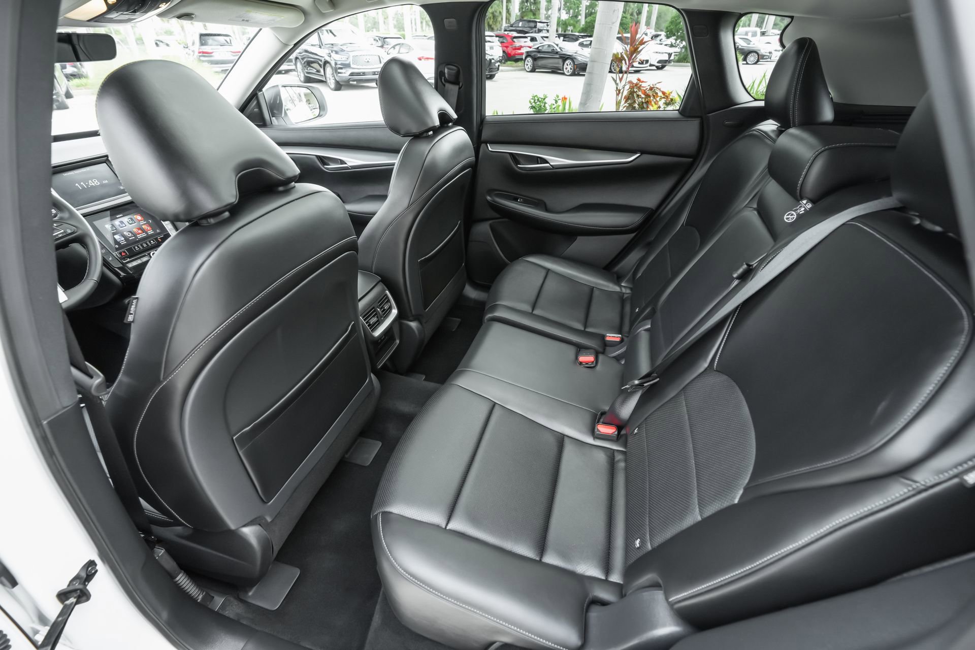 Used 2025 INFINITI QX50 Luxe image 30