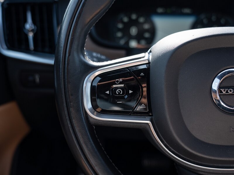 Used 2018 Volvo S90 T6 Inscription AWD/4WD image 27