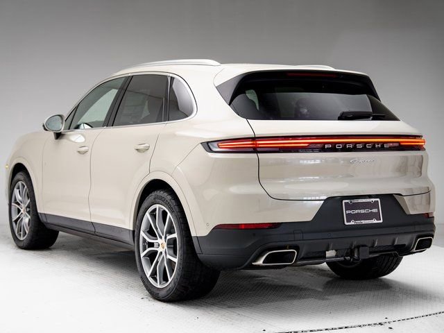 New 2026 Porsche Cayenne image 3