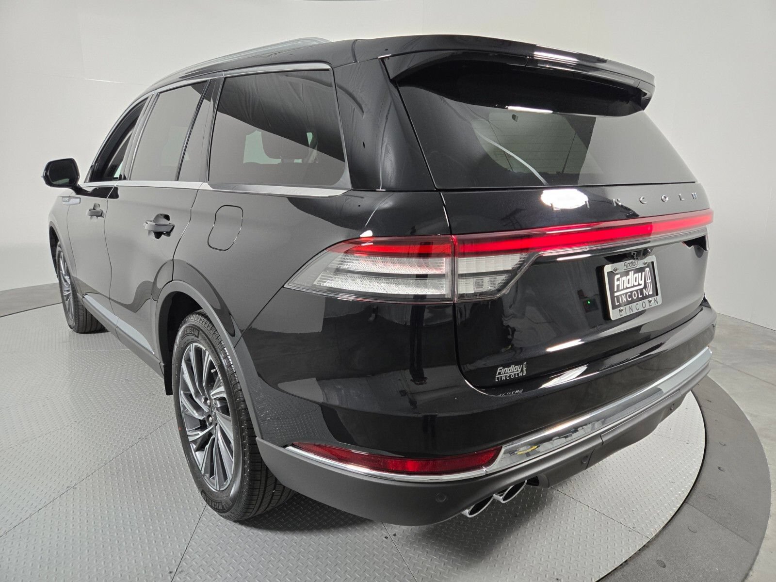New 2026 Lincoln Aviator AWD image 7