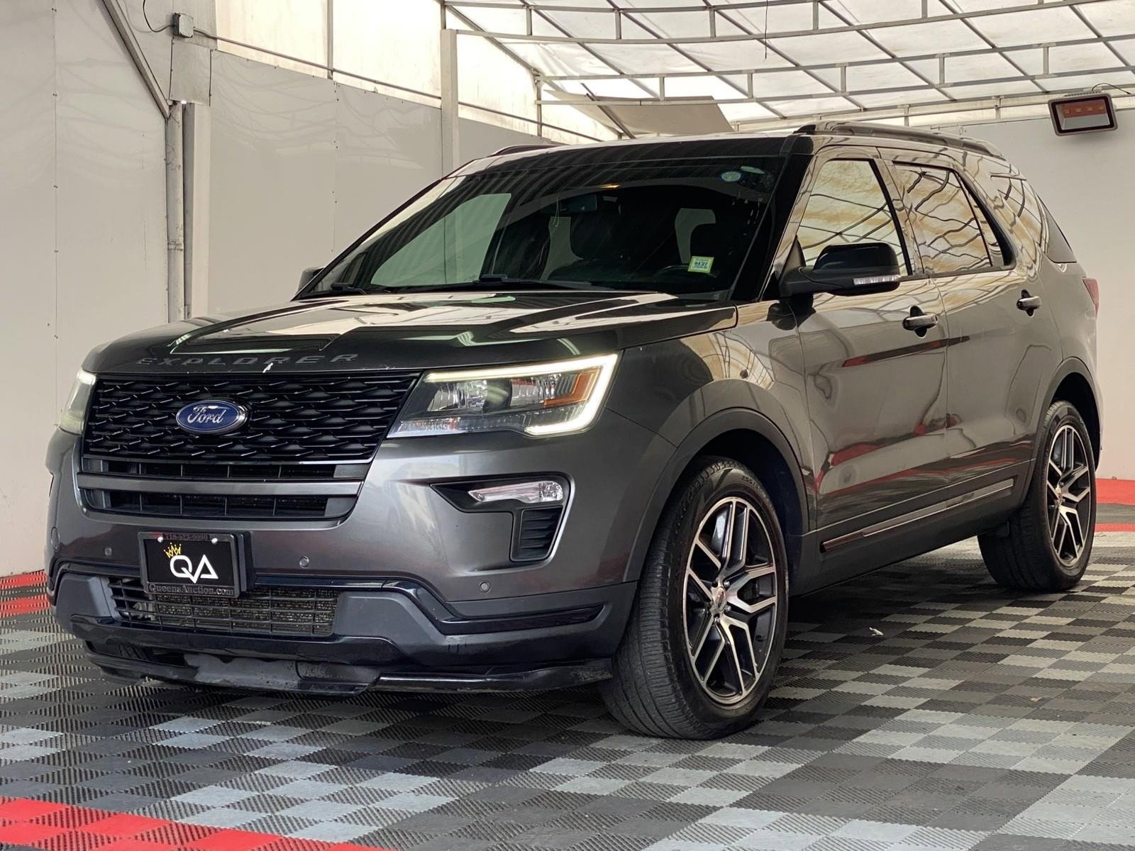 Used 2018 Ford Explorer Sport AWD/4WD image 3
