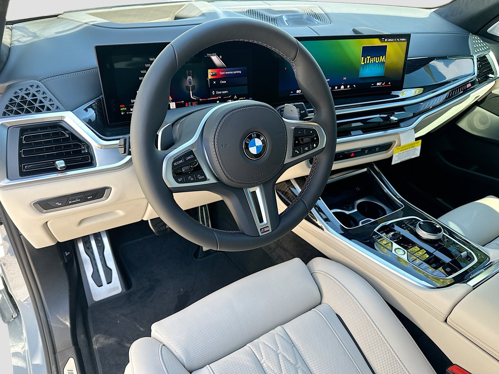 New 2026 BMW X7 M60i image 7