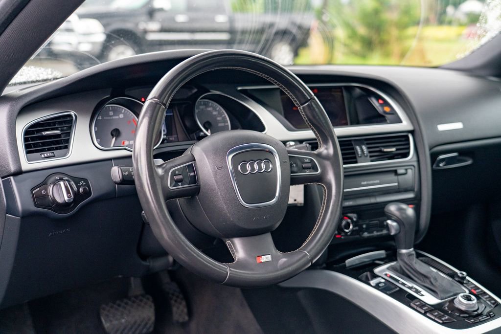 Used 2010 Audi S5 Premium Plus image 13